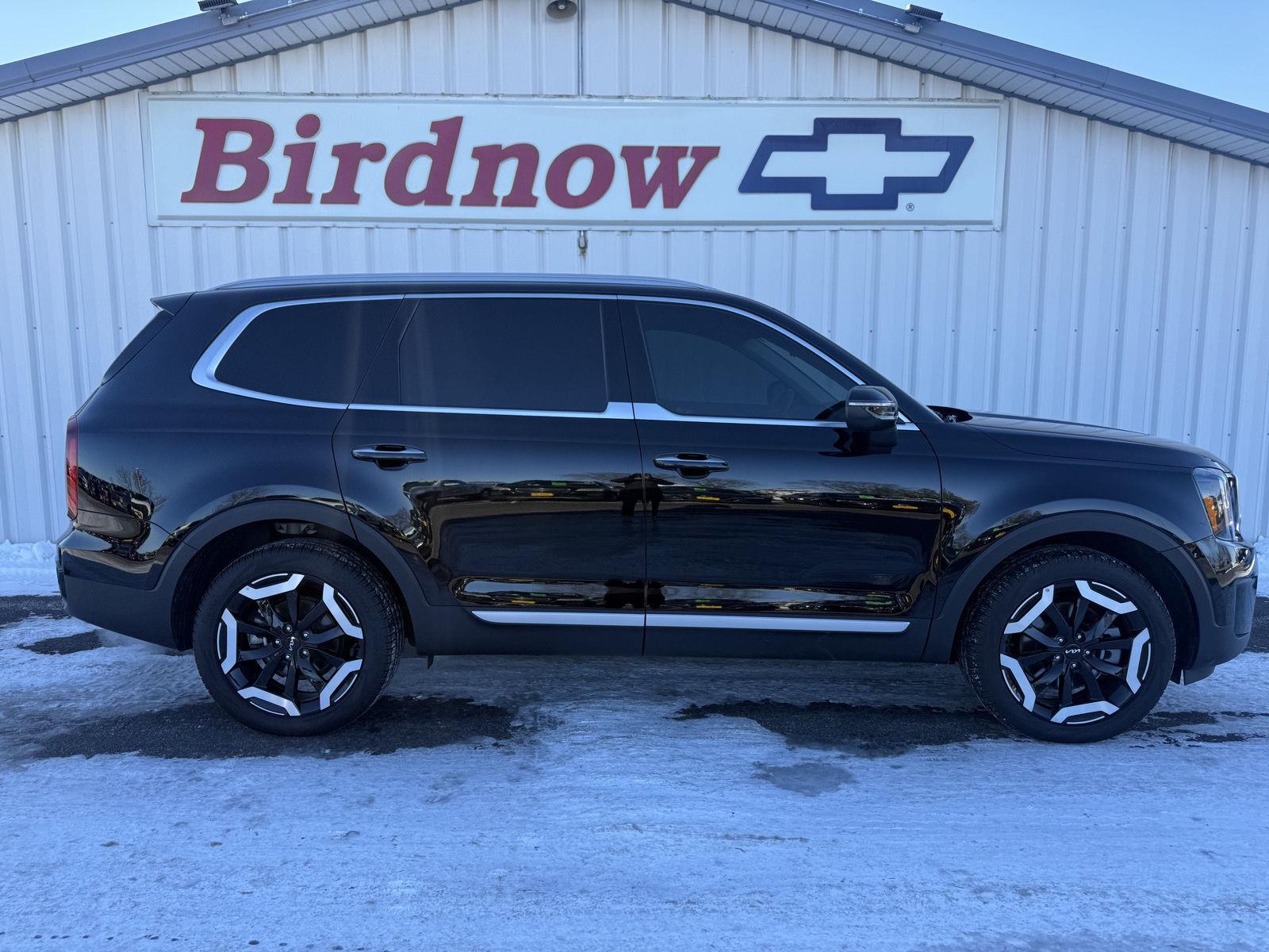 2025 Kia Telluride S's photo