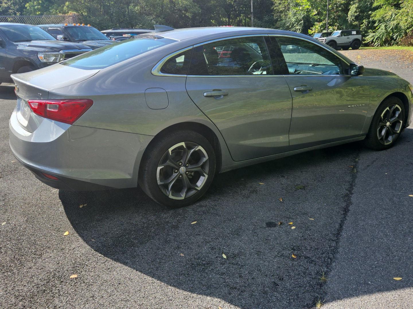2023 Chevrolet Malibu 1LT photo 5