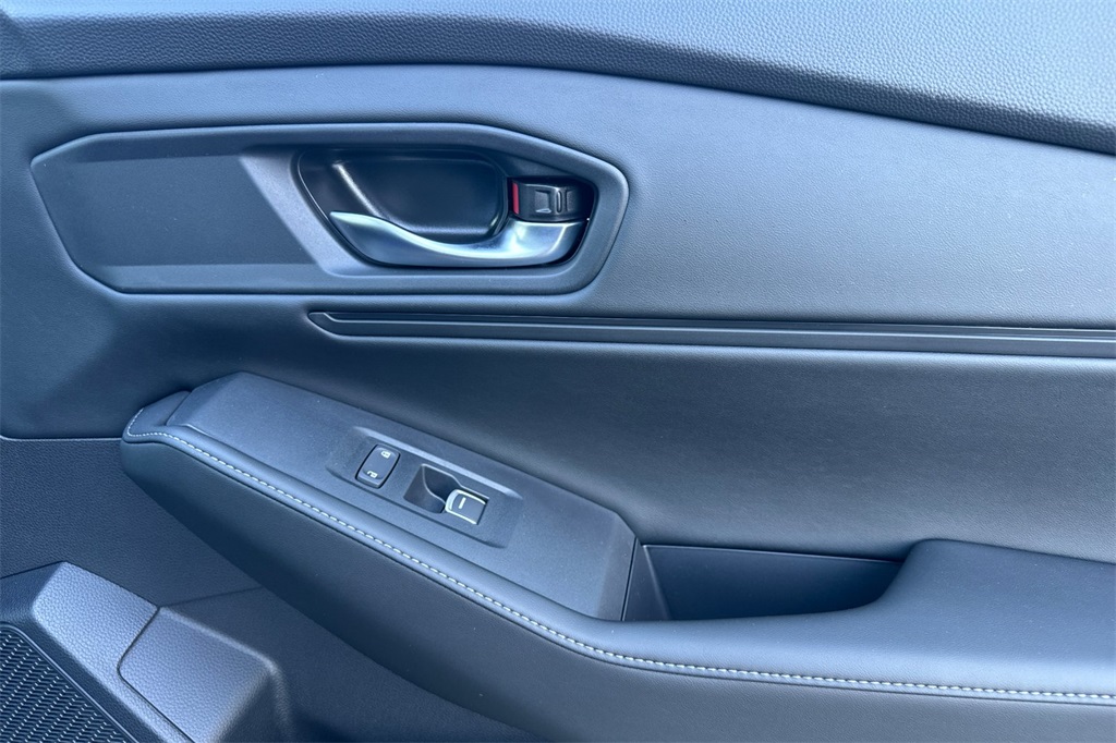 2025 Honda Accord Hybrid Sport-L photo 15