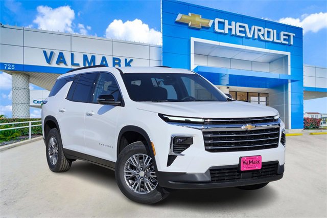 2026 Chevrolet Traverse LT's photo