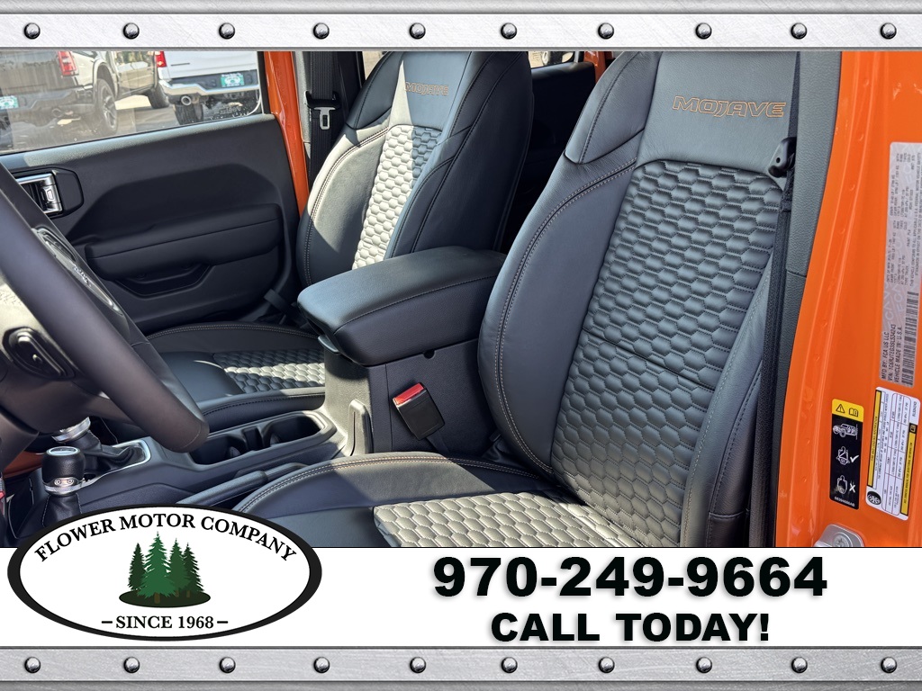 2025 Jeep Gladiator Mojave photo 16