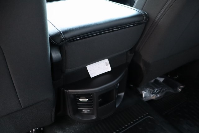 2025 Ram 3500 Tradesman photo 33