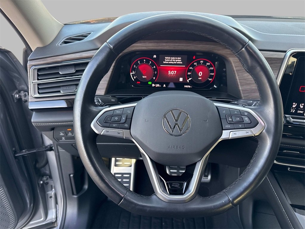 2024 Volkswagen Atlas SEL Premium R-Line photo 26
