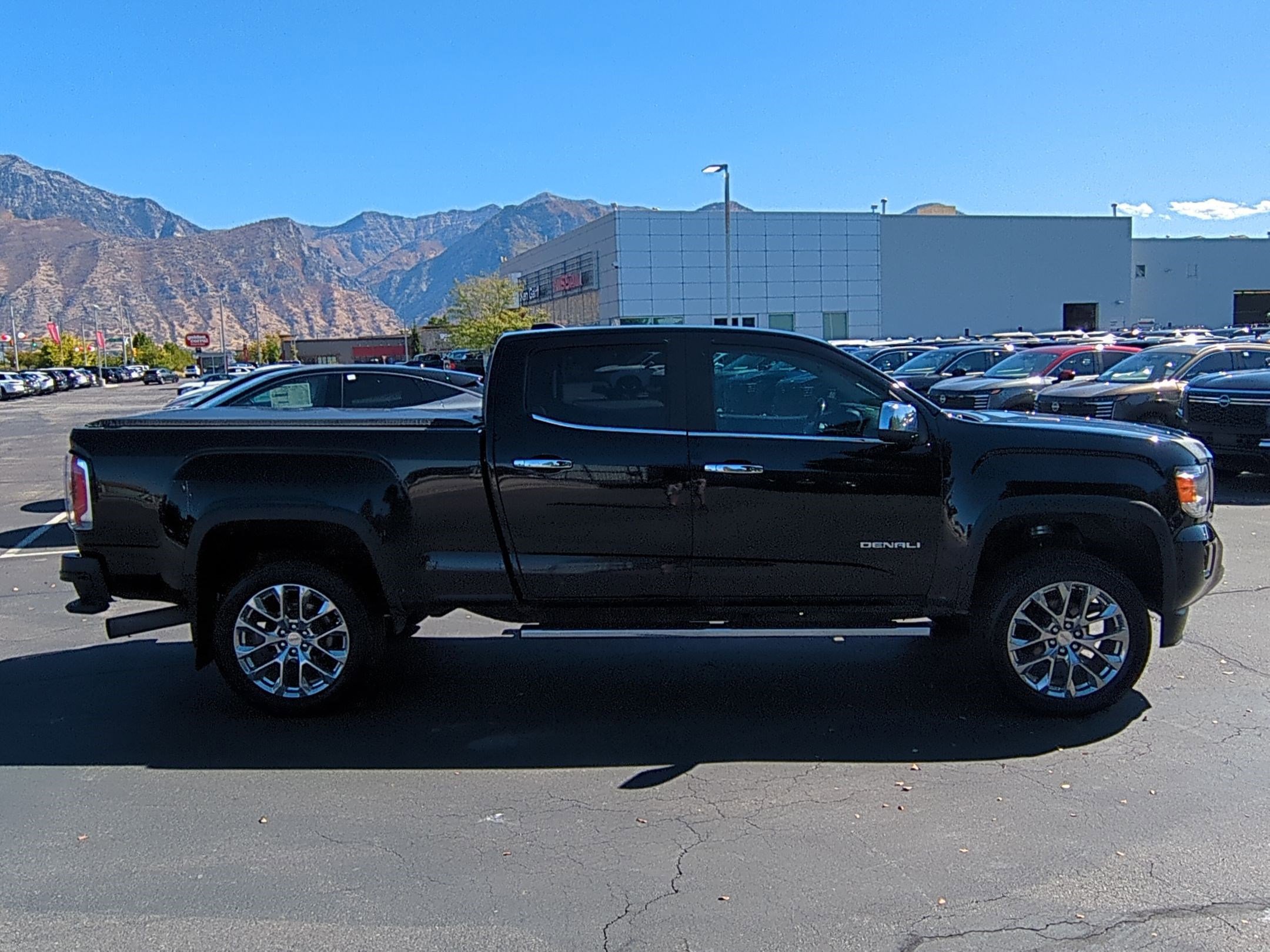 2020 Gmc Canyon Denali All Terrain photo 2