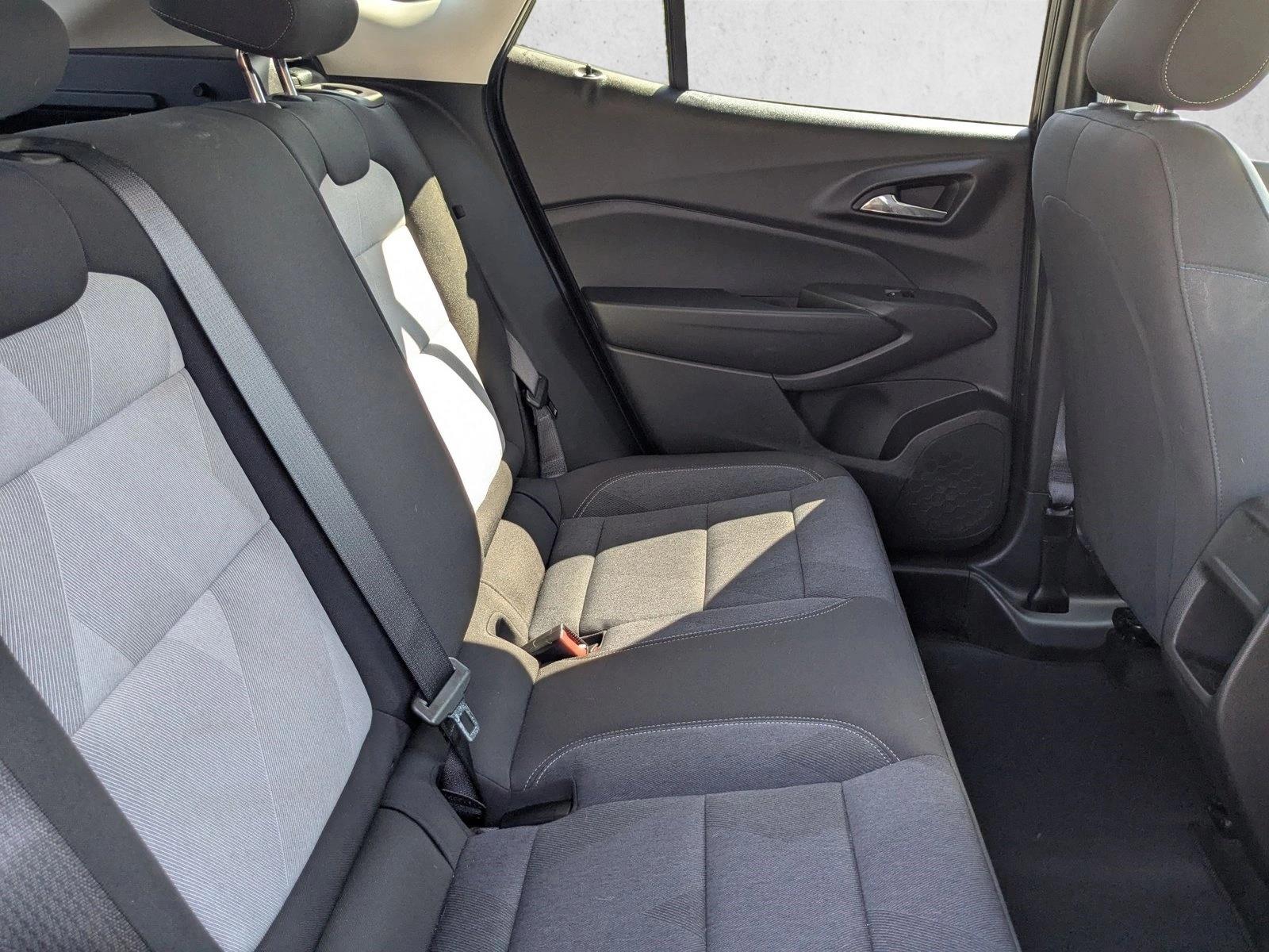 2024 Chevrolet Trax LS photo 17
