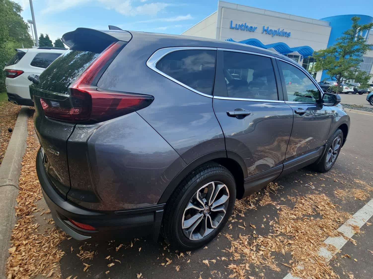 2022 Honda CR-V EX photo 2