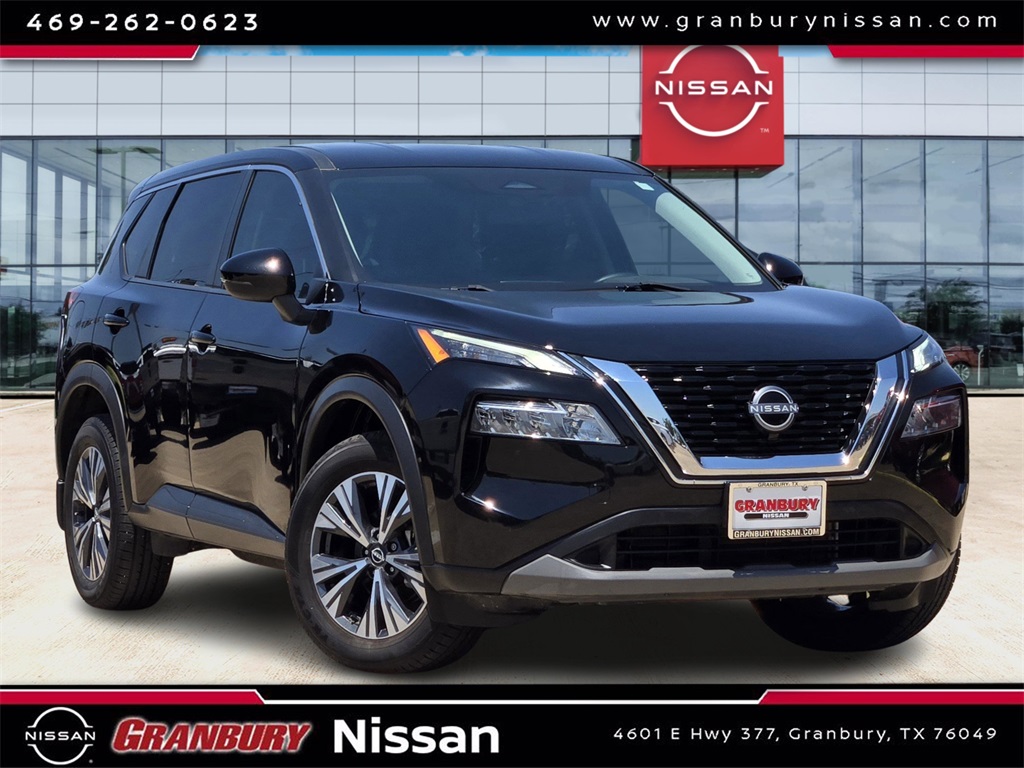 2022 Nissan Rogue SV's photo