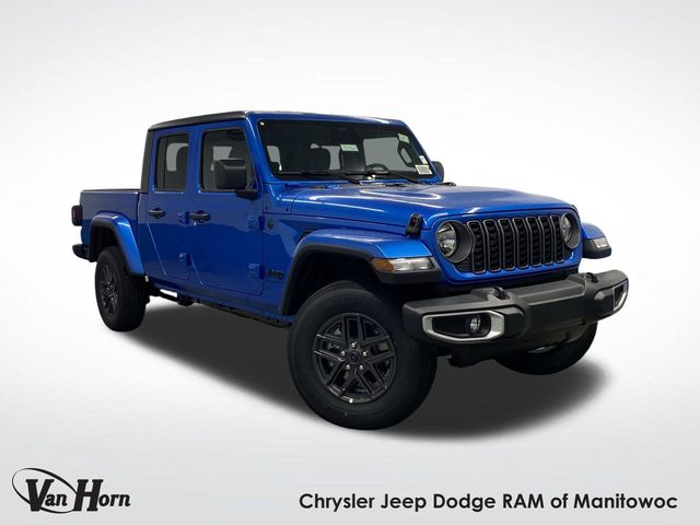 2026 Jeep Gladiator Sport S's photo