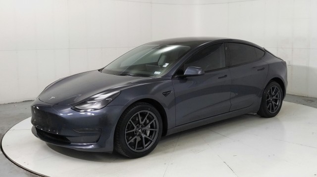2023 Tesla Model 3 Standard Range