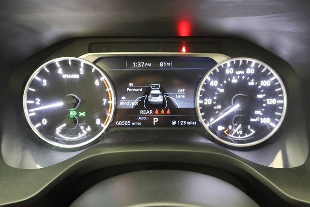 2021 Nissan Rogue SV photo 11