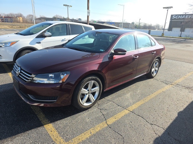2014 Volkswagen Passat SE