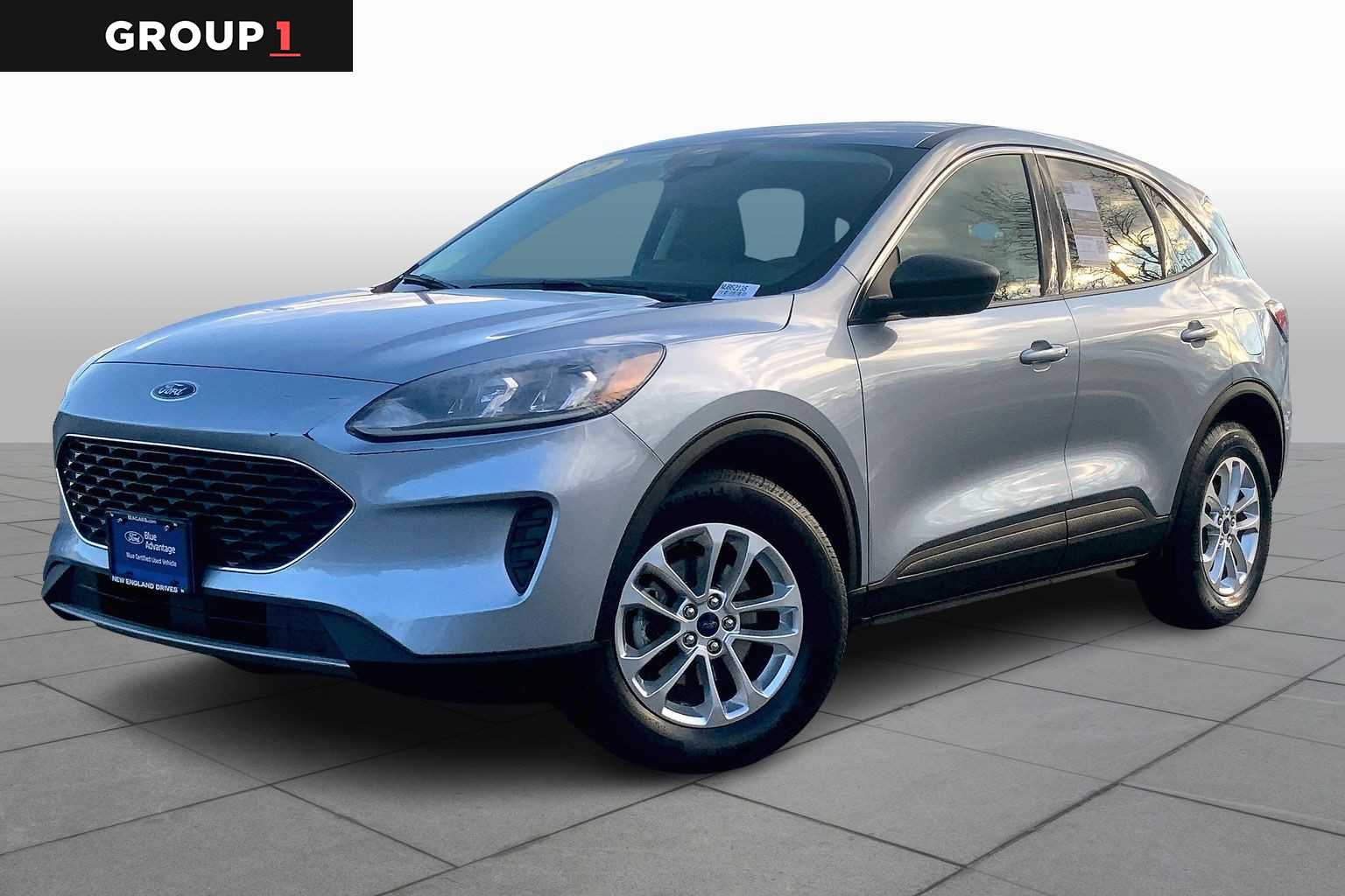 2022 Ford Escape SE's photo