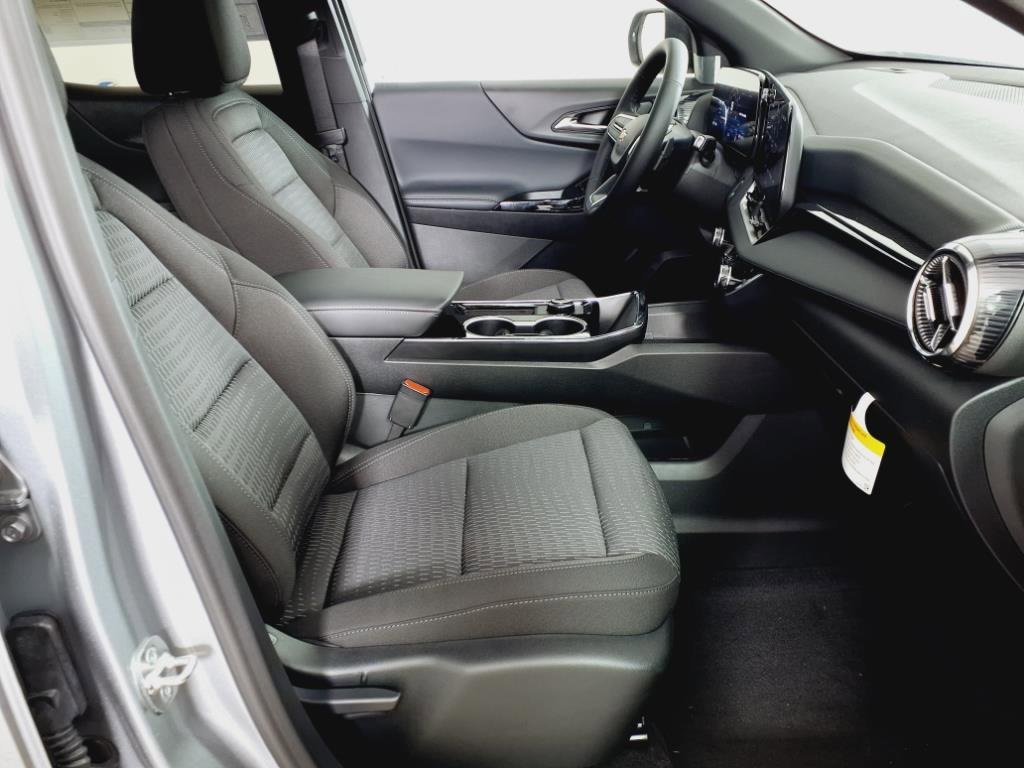 2026 Chevrolet Equinox LT photo 19