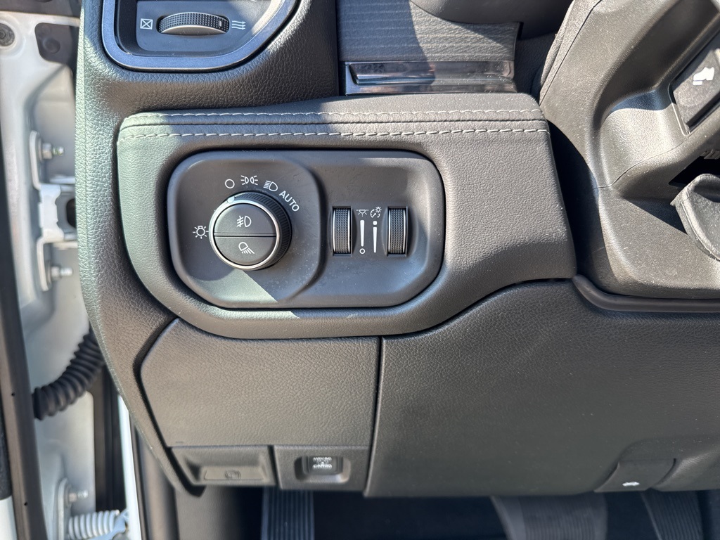 2024 Ram 2500 Limited photo 12