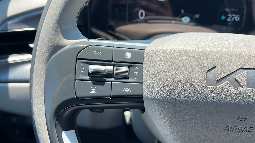 2026 Kia EV9 Wind photo 16