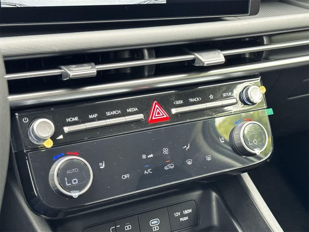 2026 Hyundai Tucson SEL photo 17
