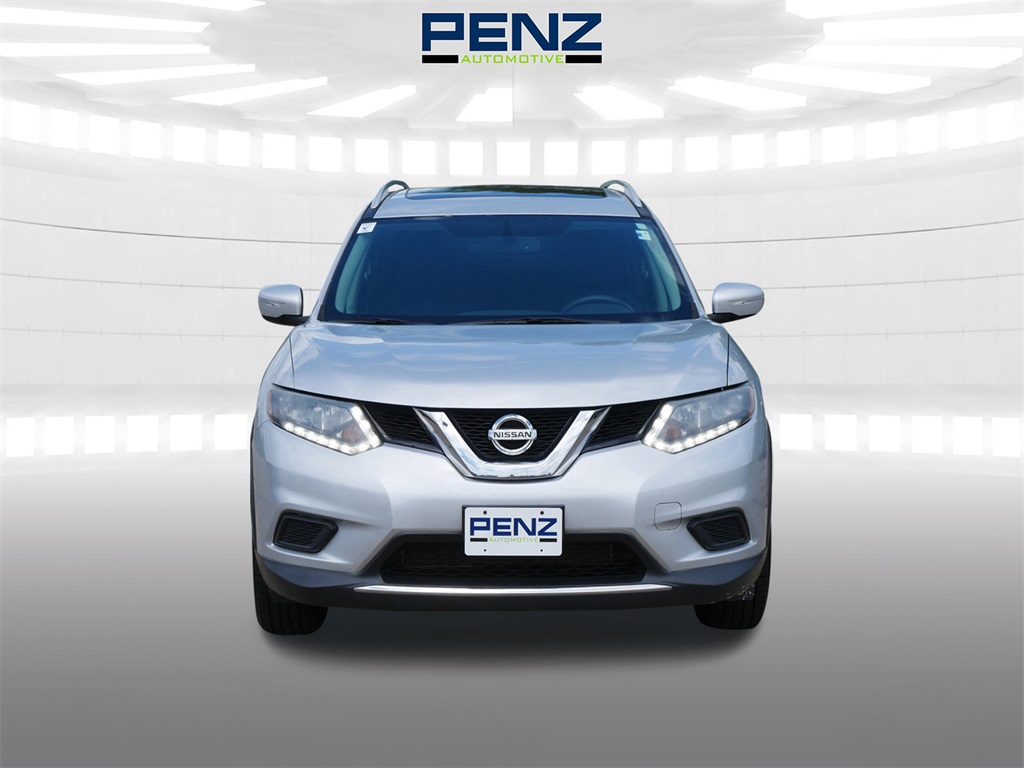 Used 2015 Nissan Rogue SV with VIN 5N1AT2MV2FC834884 for sale in Rochester, Minnesota