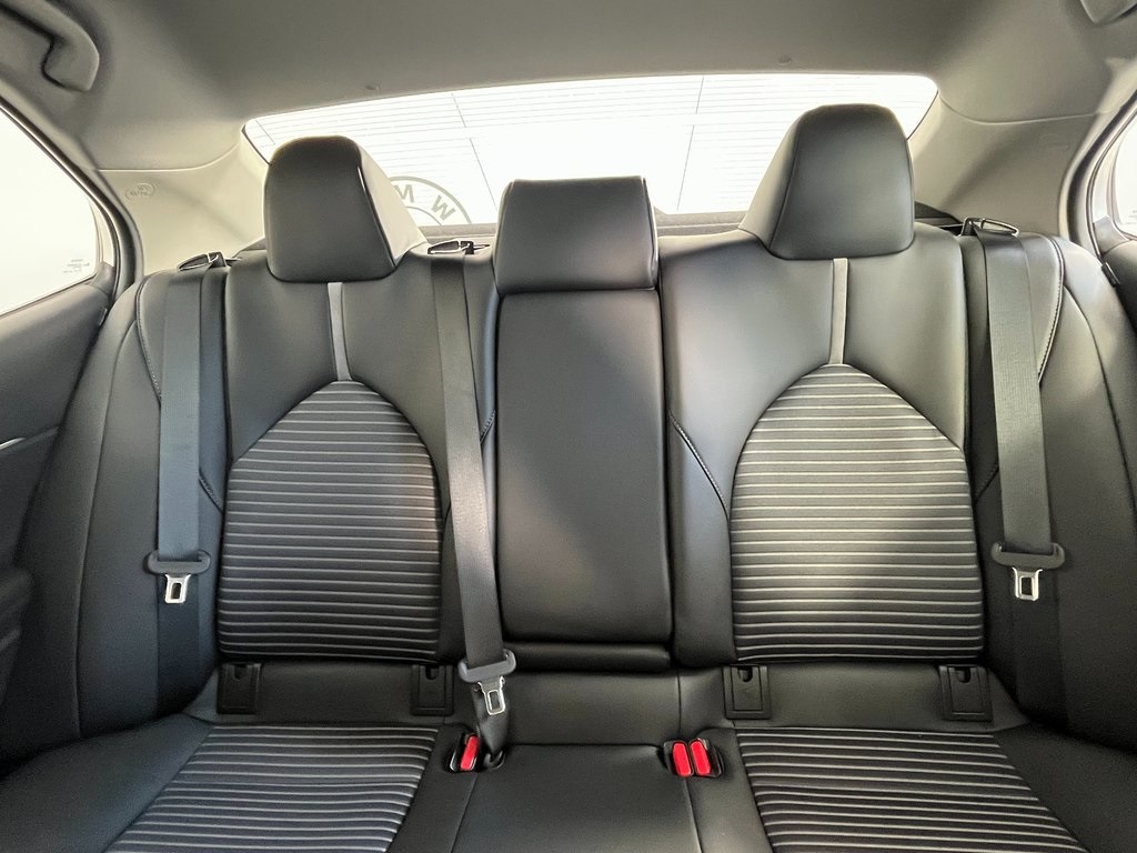 2024 Toyota Camry SE photo 16