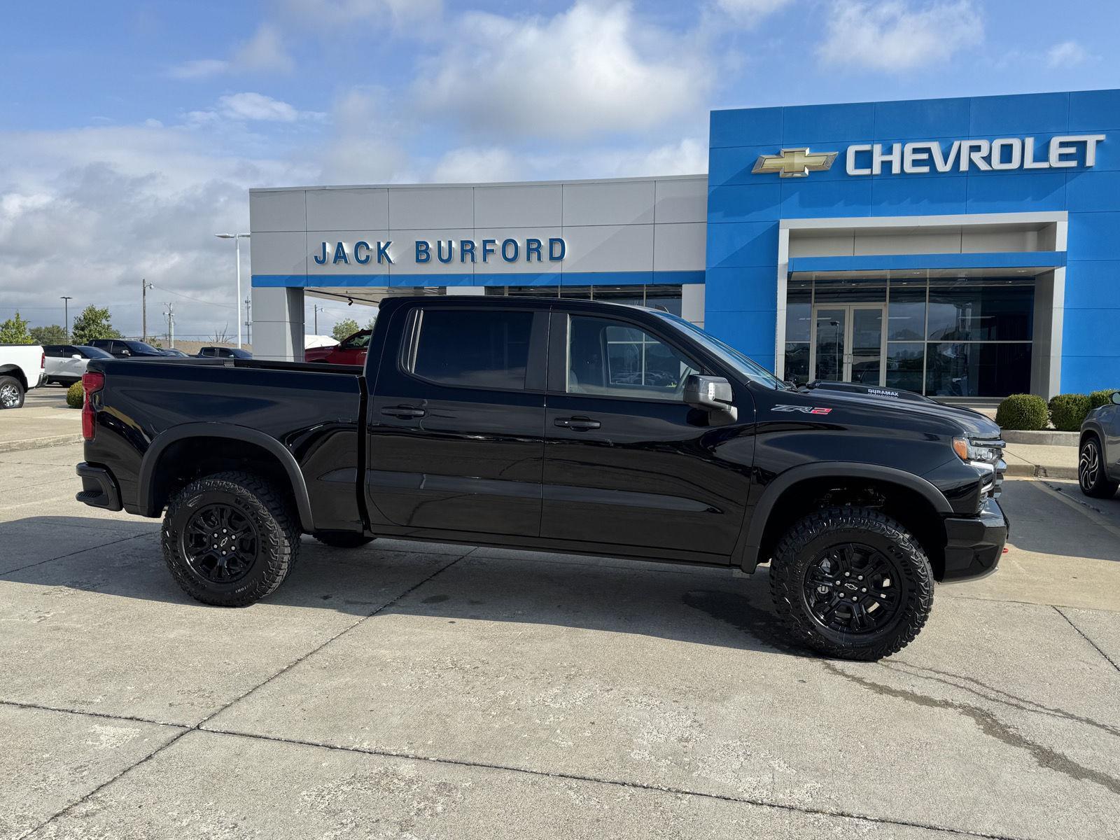 2026 Chevrolet Silverado 1500 ZR2 photo 4