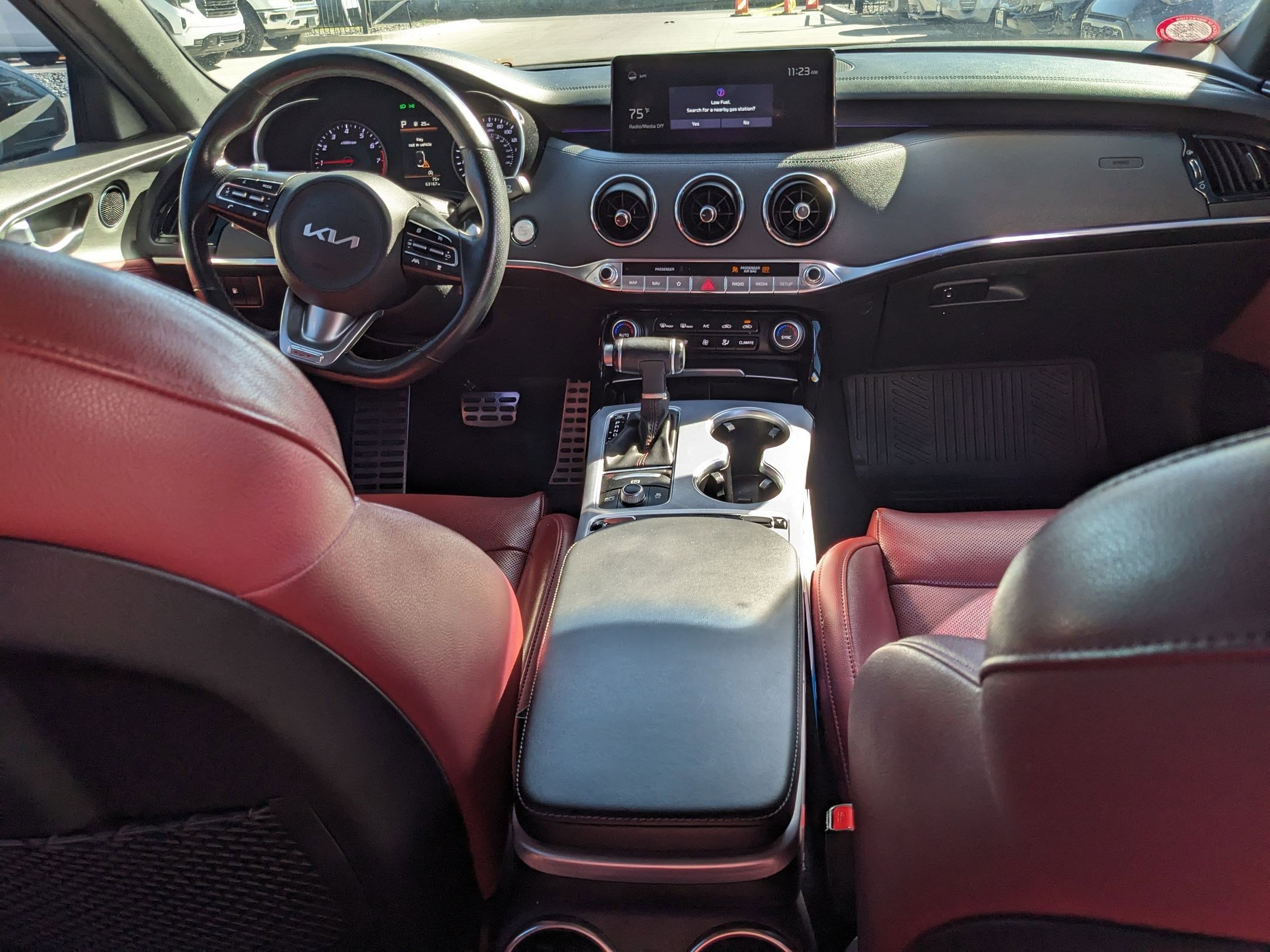 2022 Kia Stinger GT1 photo 15