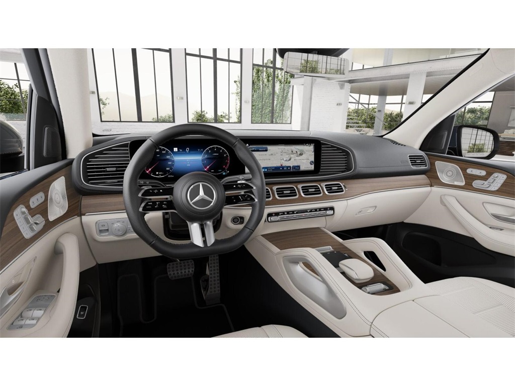 2026 Mercedes Benz GLS 450 4MATIC photo 3