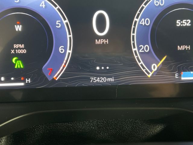 2021 Jeep Grand Cherokee L Summit photo 3