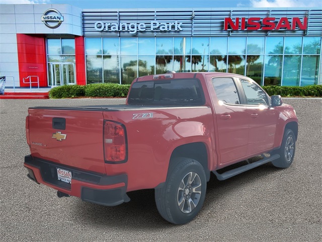 2017 Chevrolet Colorado Z71 photo 2