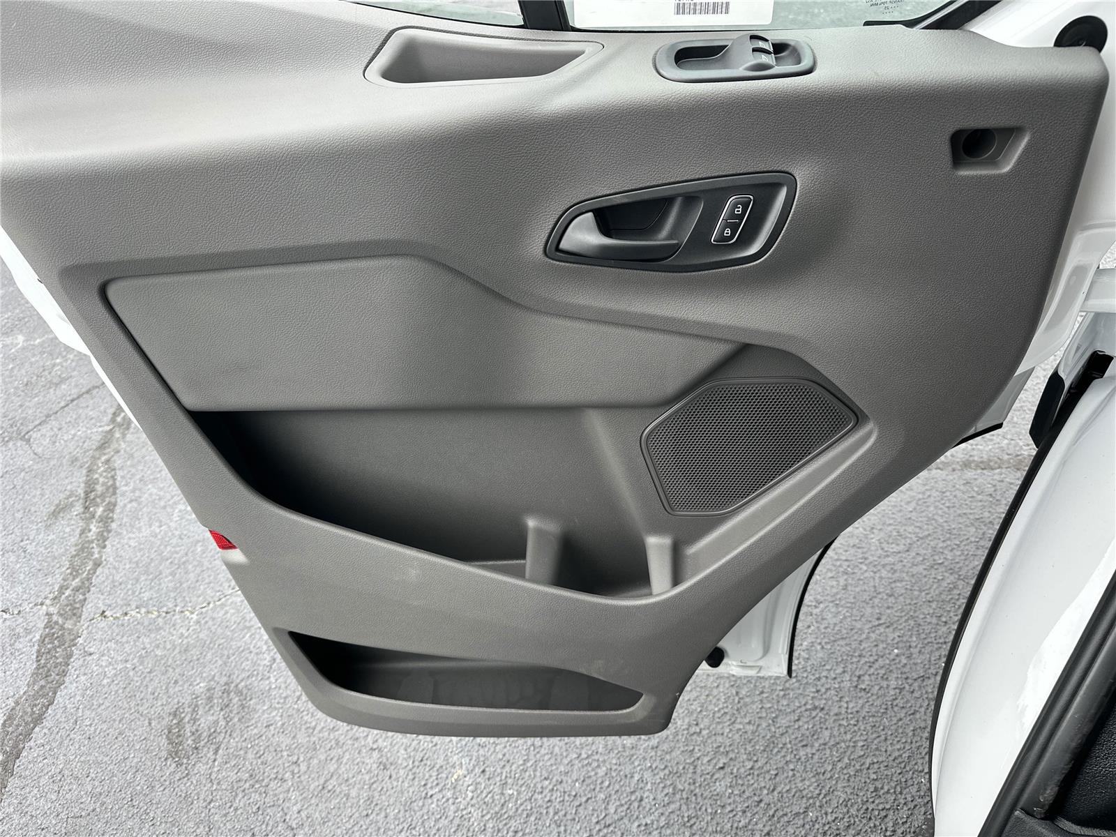 2025 Ford Transit Cargo Van photo 14