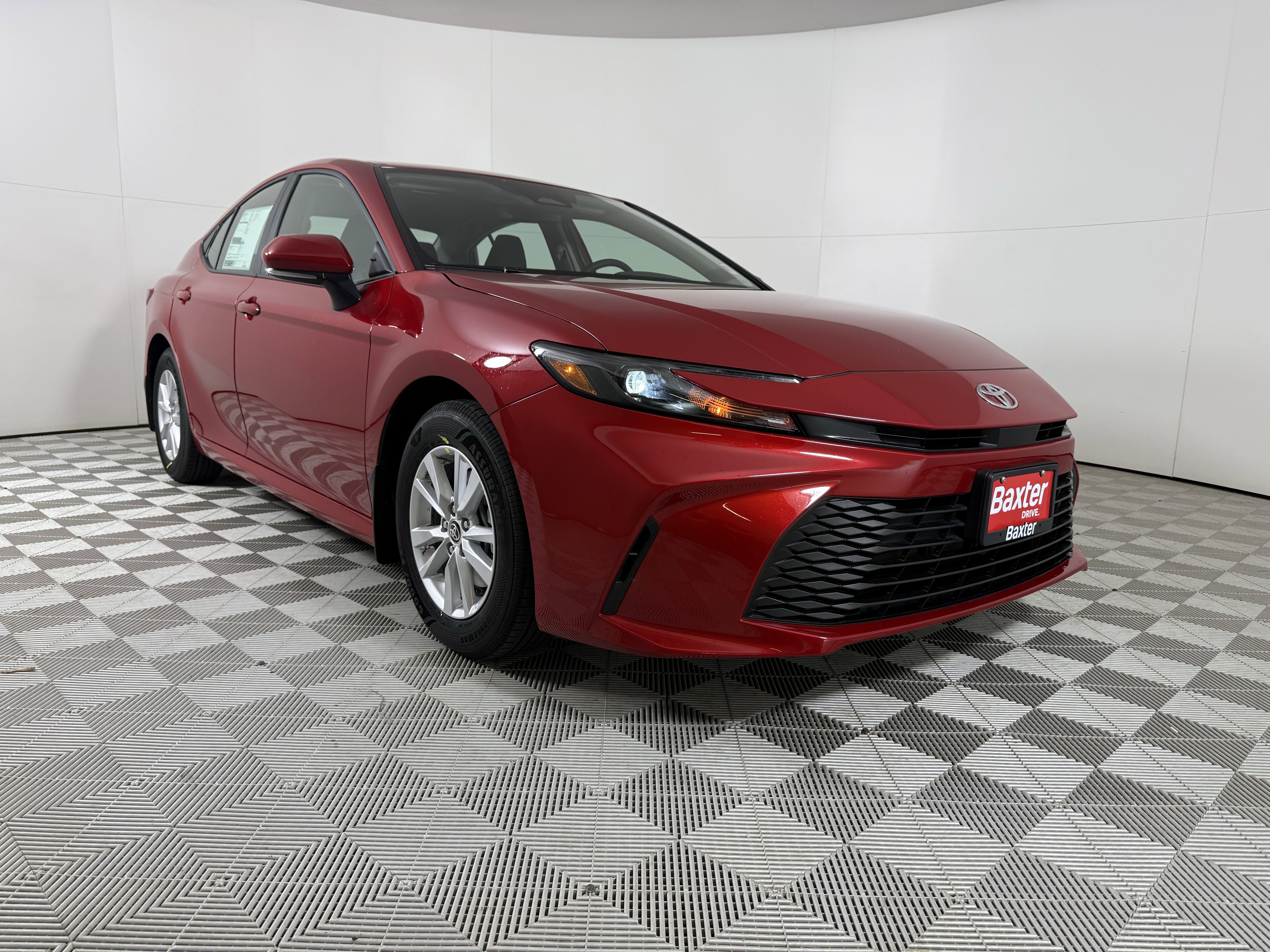 2026 Toyota Camry LE's photo