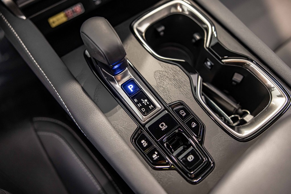 2025 LEXUS RX - Image 29