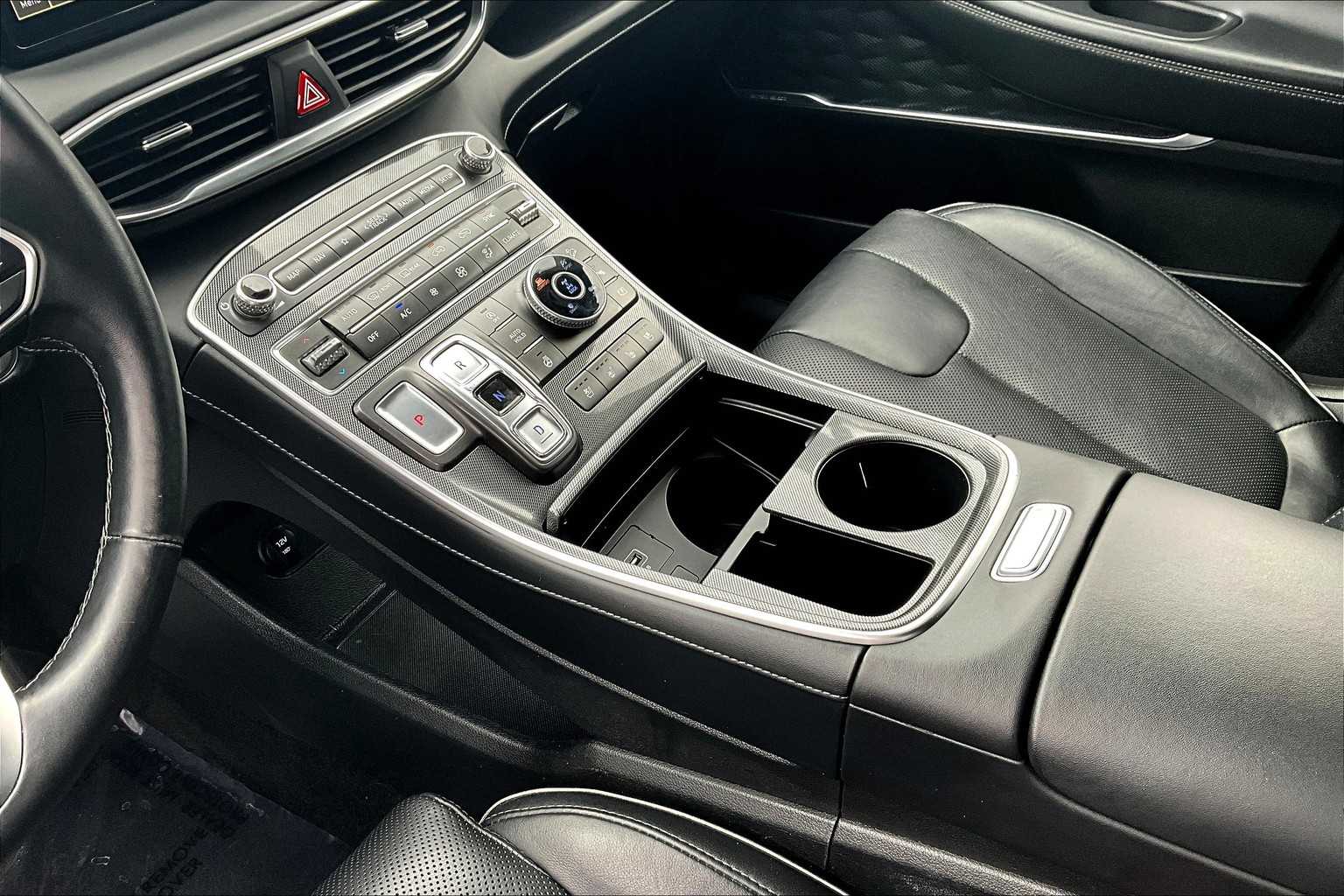 2022 Hyundai Santa Fe Limited photo 15