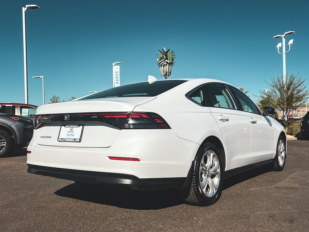2024 Honda Accord LX photo 4