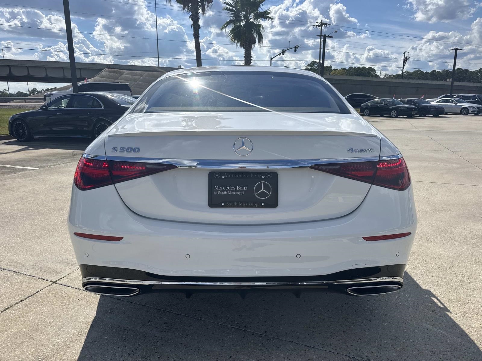 2026 Mercedes Benz S 580e 4MATIC photo 4