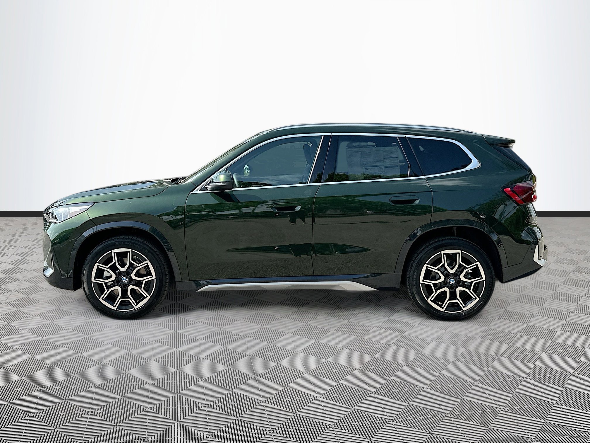 2025 Bmw X1 XDrive28i photo 4