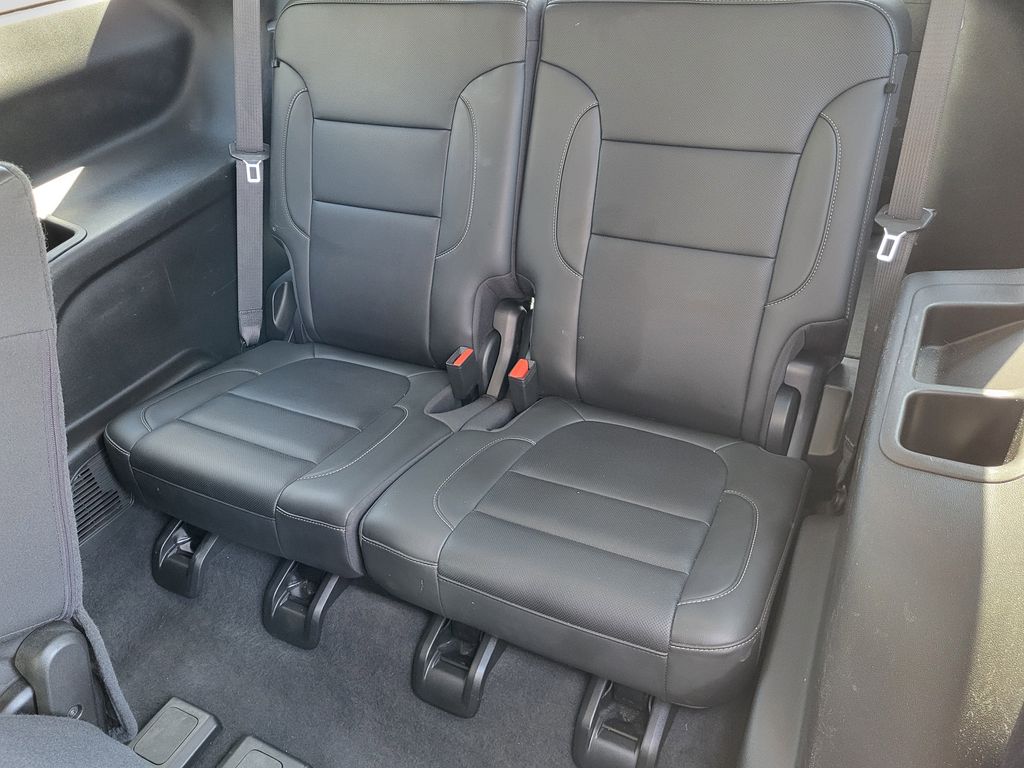 2023 Gmc Acadia SLT photo 17