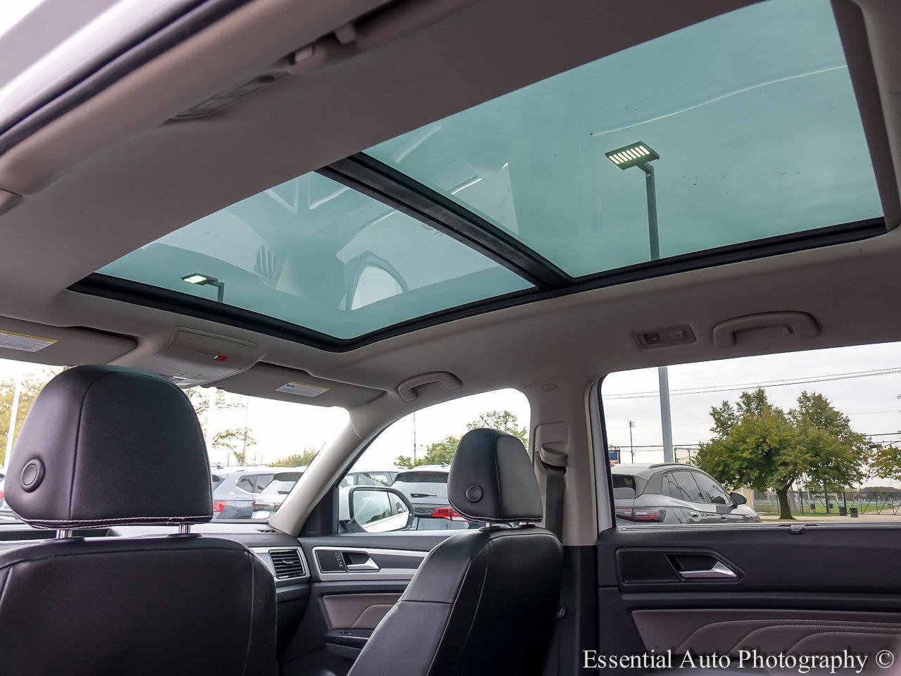 2021 VOLKSWAGEN ATLAS - Image 15