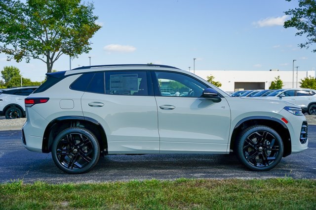 2025 Volkswagen Tiguan SE R-Line Black photo 43
