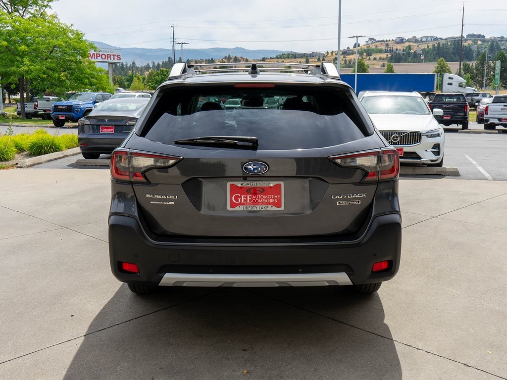 2023 Subaru Outback Touring photo 6