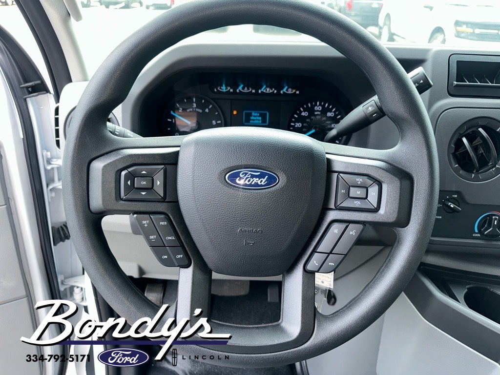 2025 Ford E-350 Base photo 4