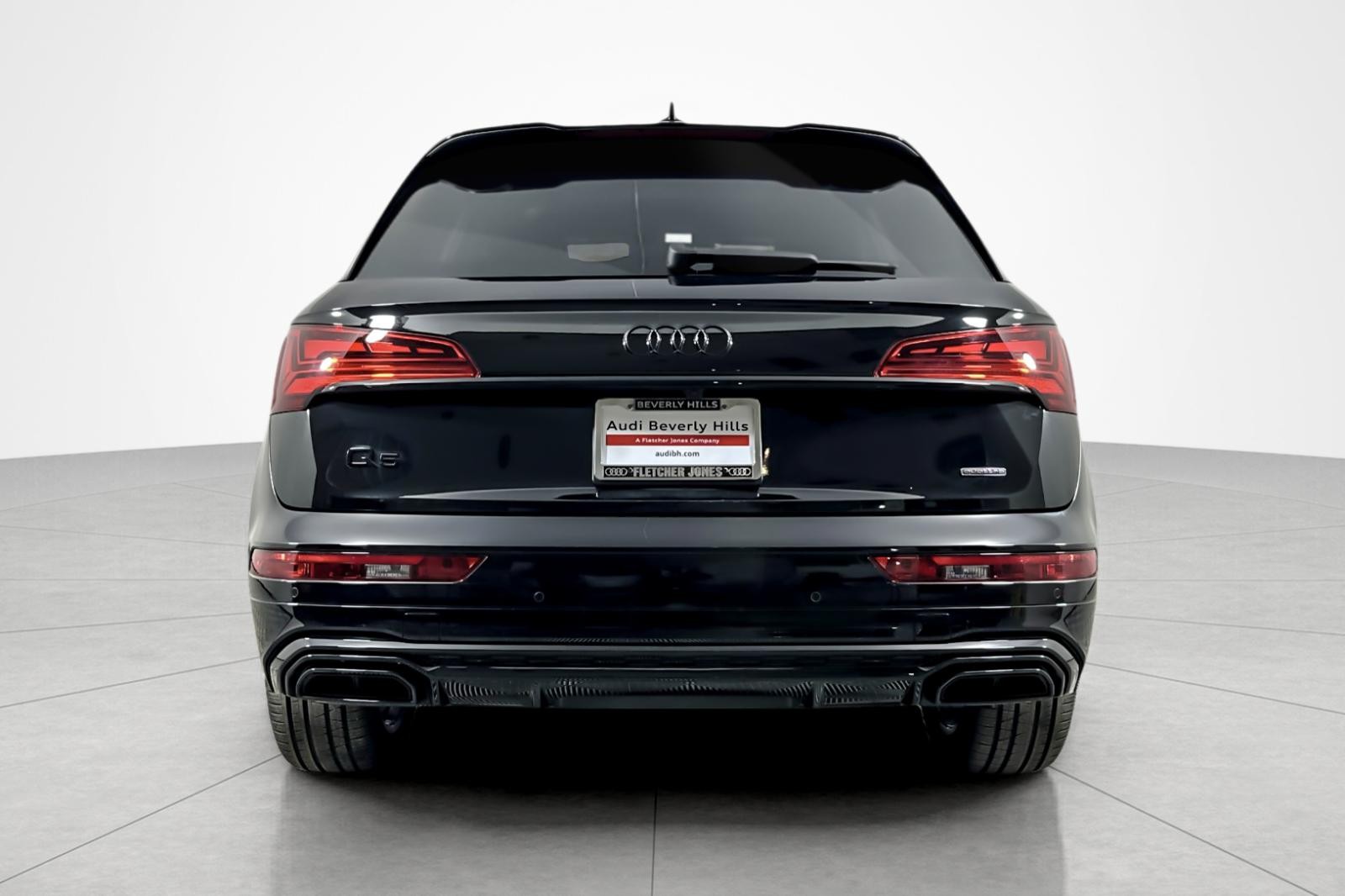 2024 Audi Q5 55 Premium Plus photo 4