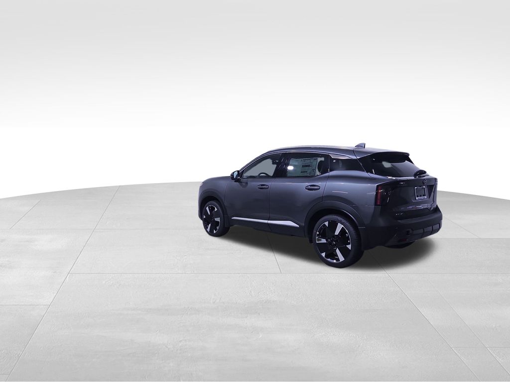 2025 Nissan Kicks SR photo 3
