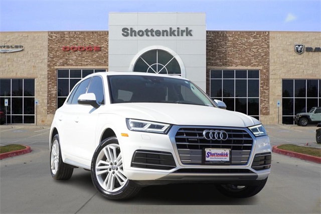 2020 Audi Q5 Premium Plus