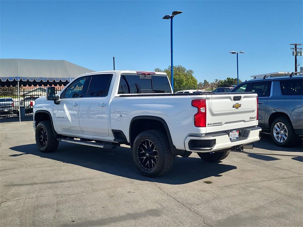 2022 Chevrolet Silverado 2500HD High Country photo 29