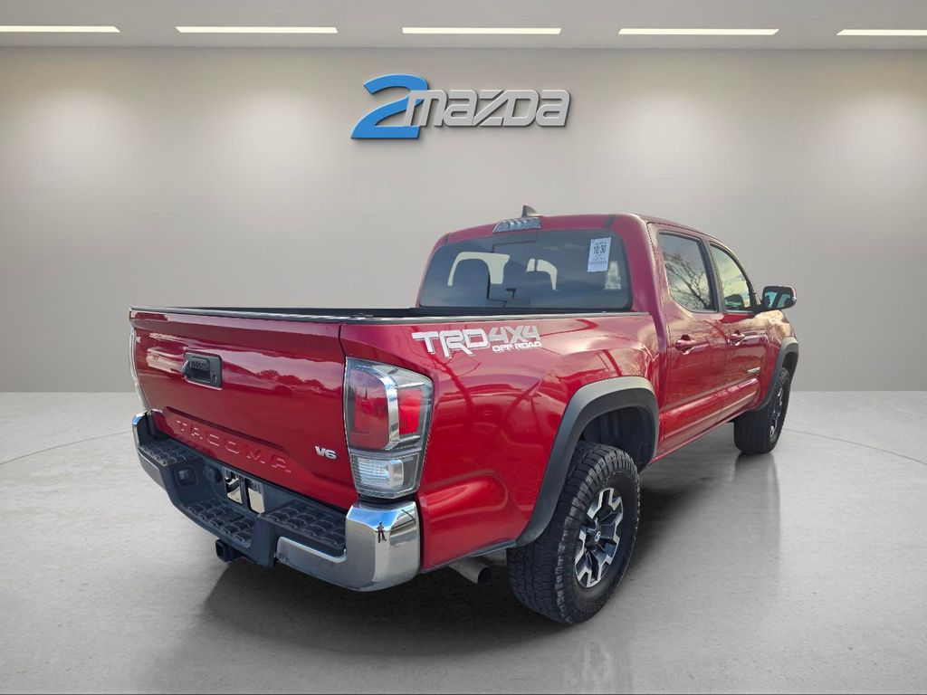 2021 Toyota Tacoma TRD photo 4