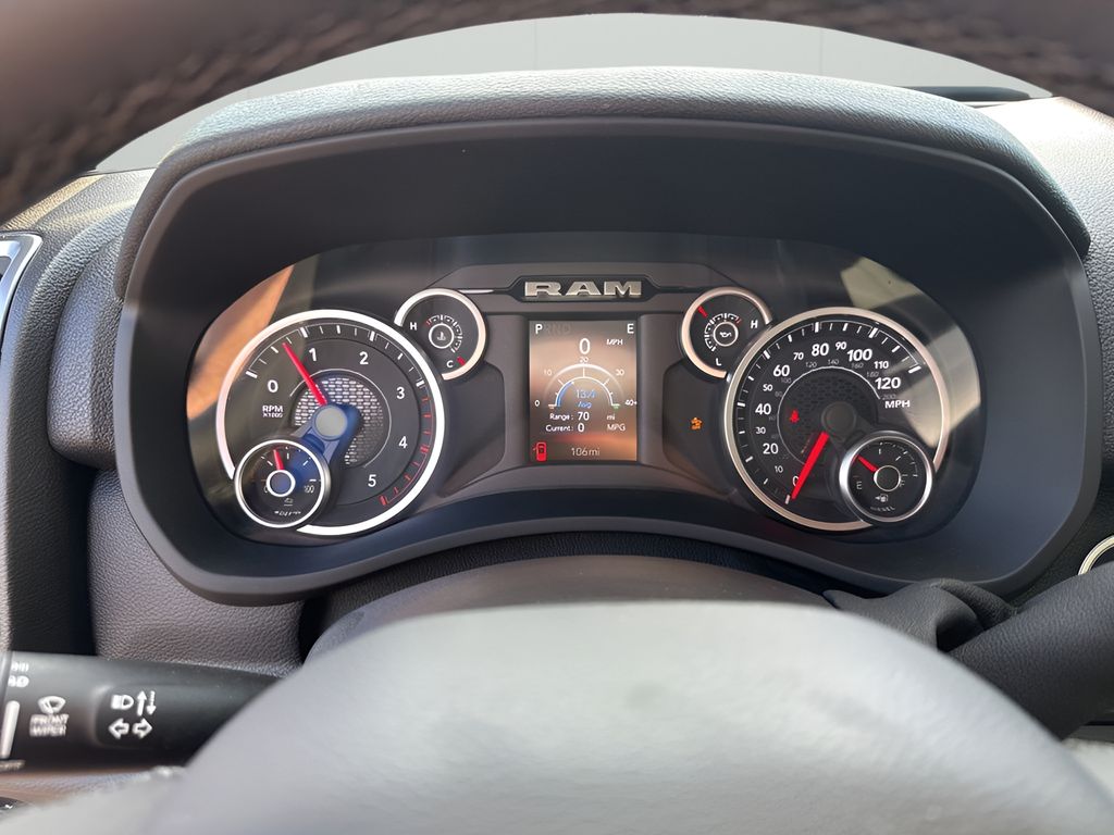 2025 Ram 2500 Big Horn photo 32