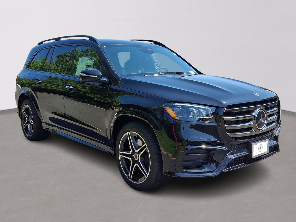2025 Mercedes Benz GLS 450 4MATIC photo 2