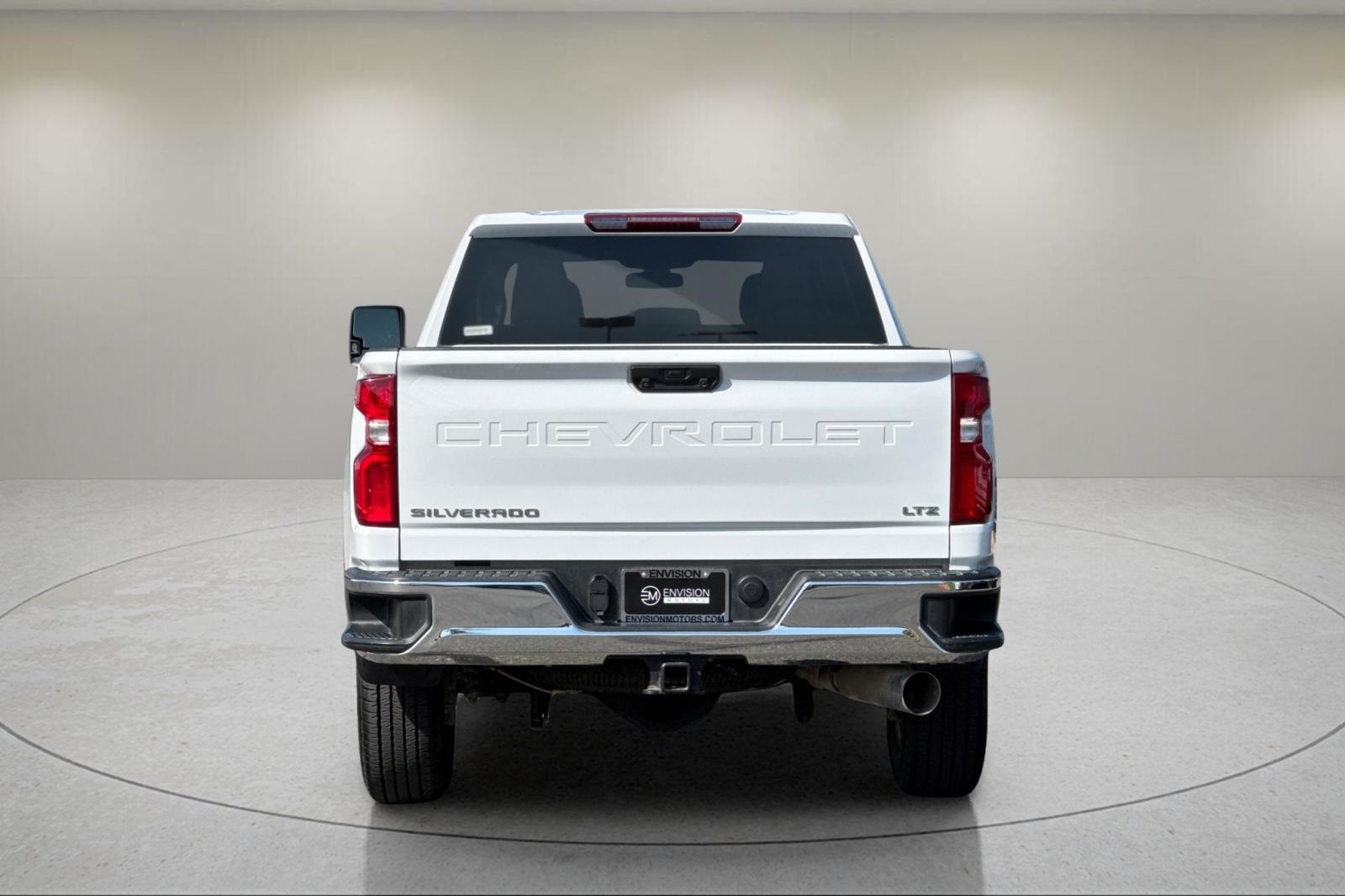 2023 Chevrolet Silverado 2500HD LTZ photo 4