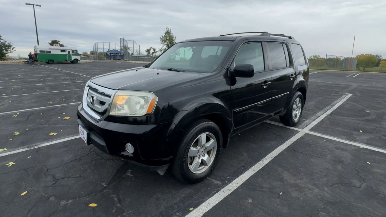 2011 Honda Pilot EX-L photo 2