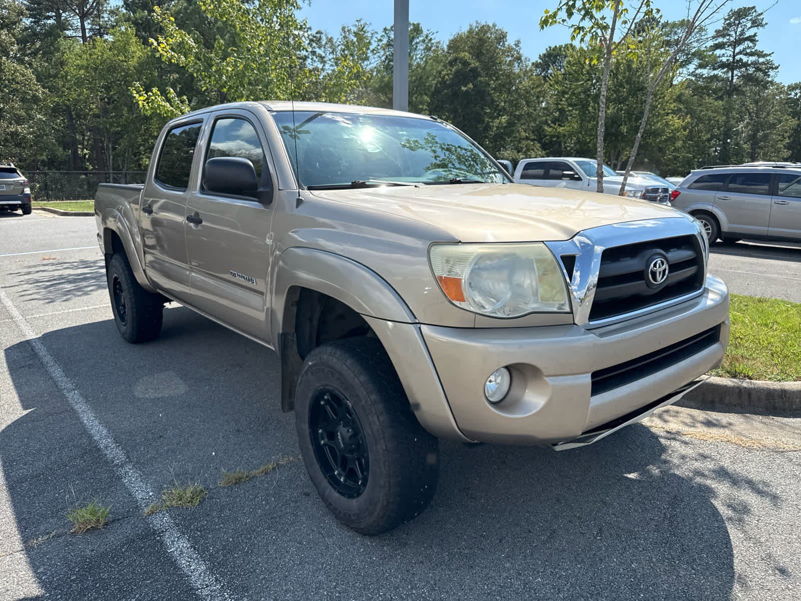 Used 2007 Toyota Tacoma Base with VIN 5TELU42N67Z370008 for sale in Little Rock