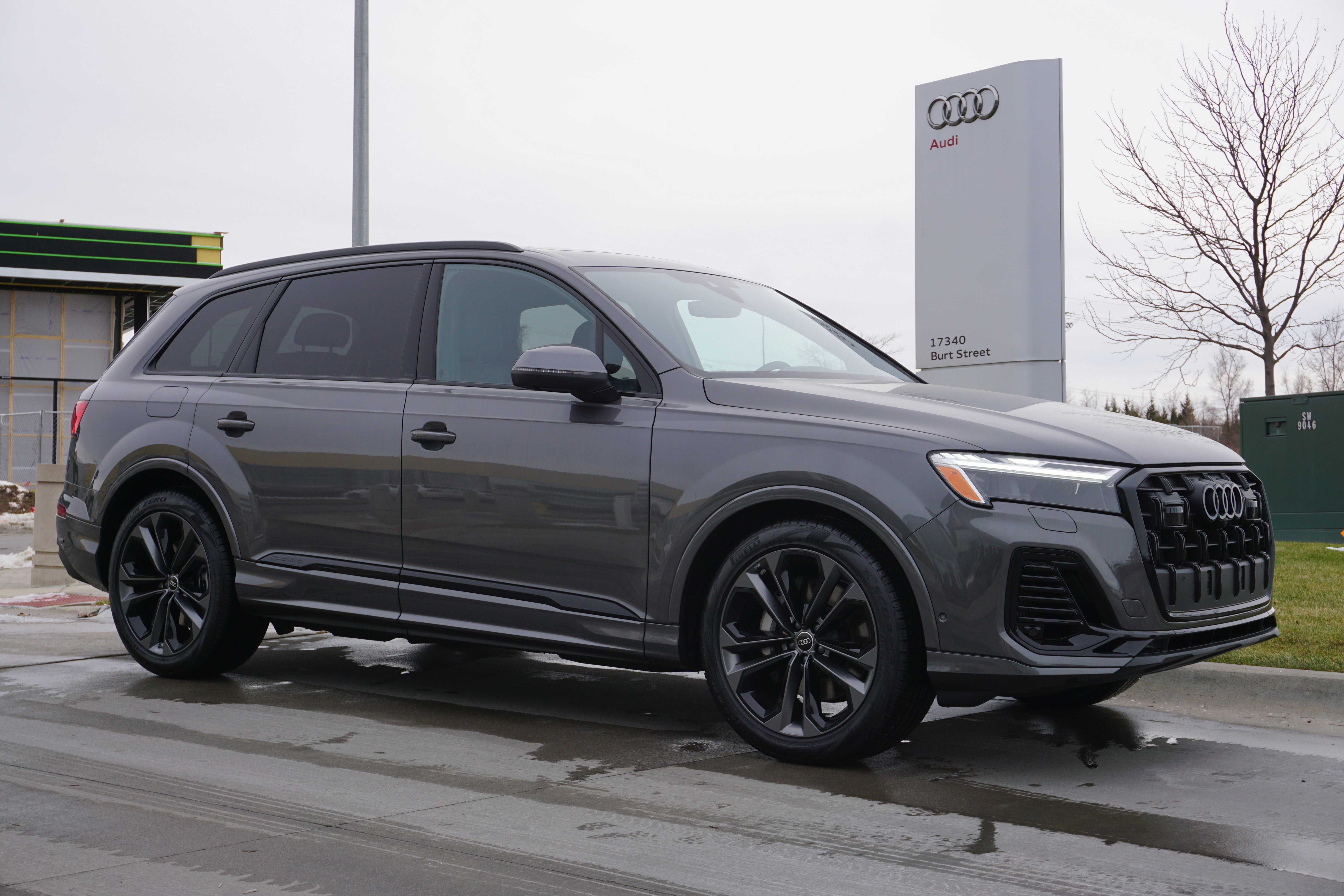 2026 Audi Q7 Premium Plus's photo